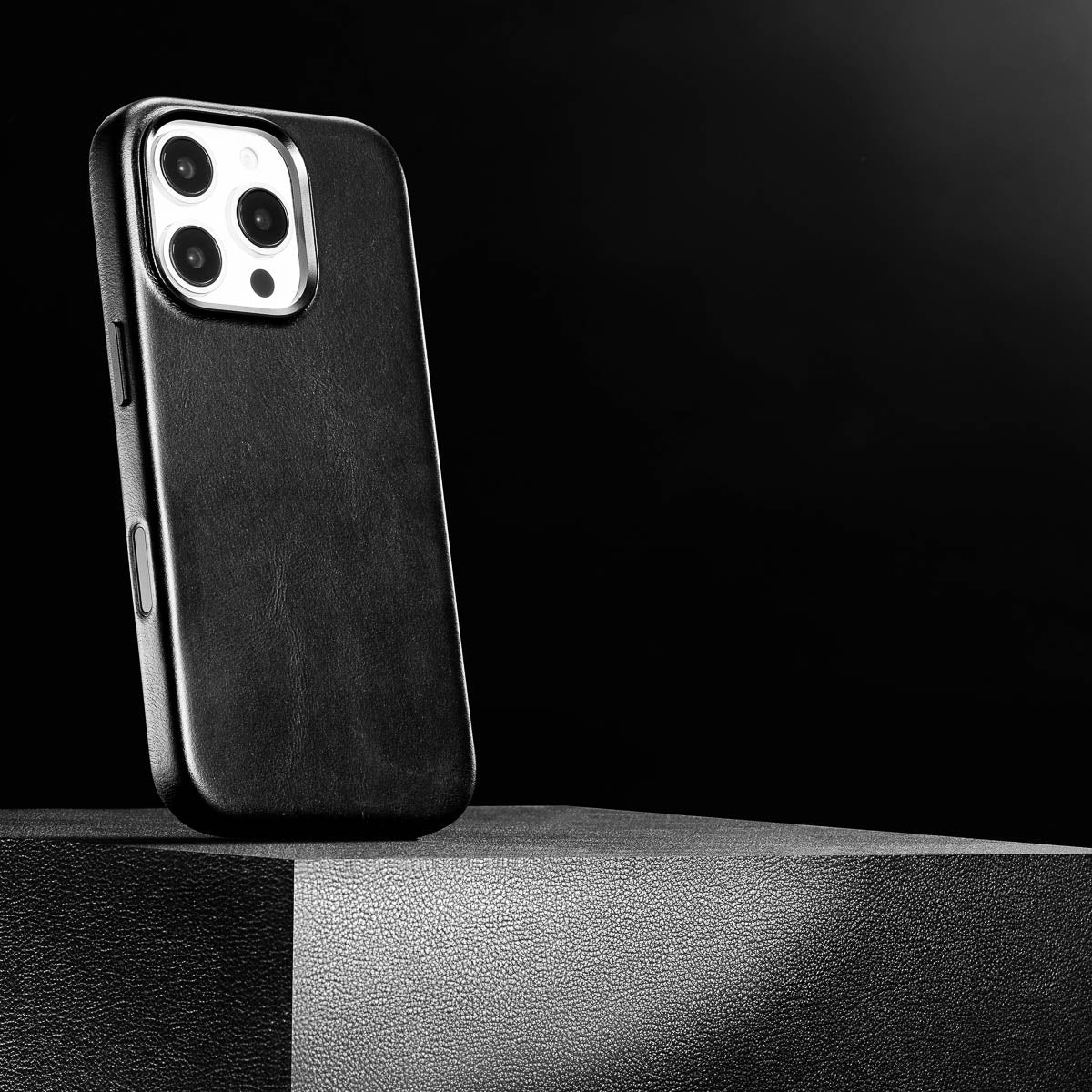 iPhone 16 Pro Max Leather Case - MagSafe - Noir Black