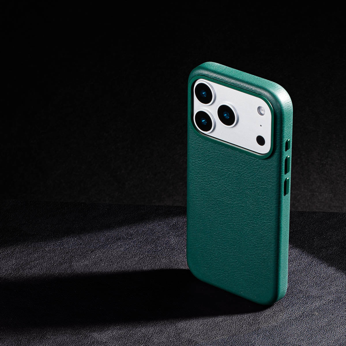 iphone 17 pro leather case in racing green Ð raised camera ring and colour matched metal buttons detailing