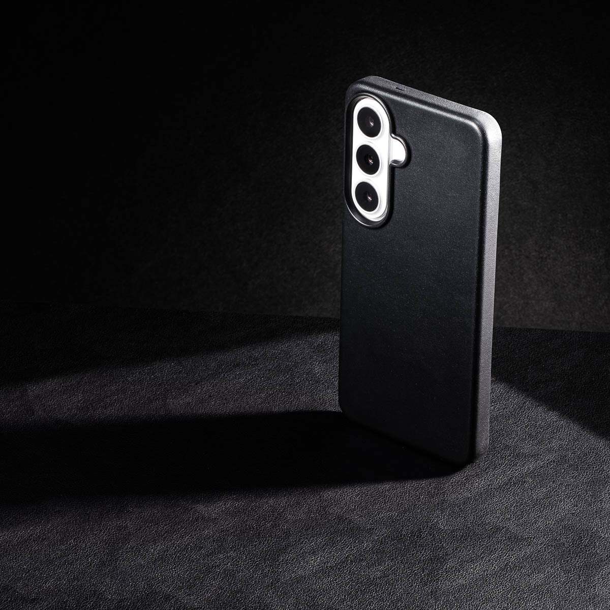 Samsung Galaxy S26 Plus Leather Case - Timeless Luxe - Obsidian Black