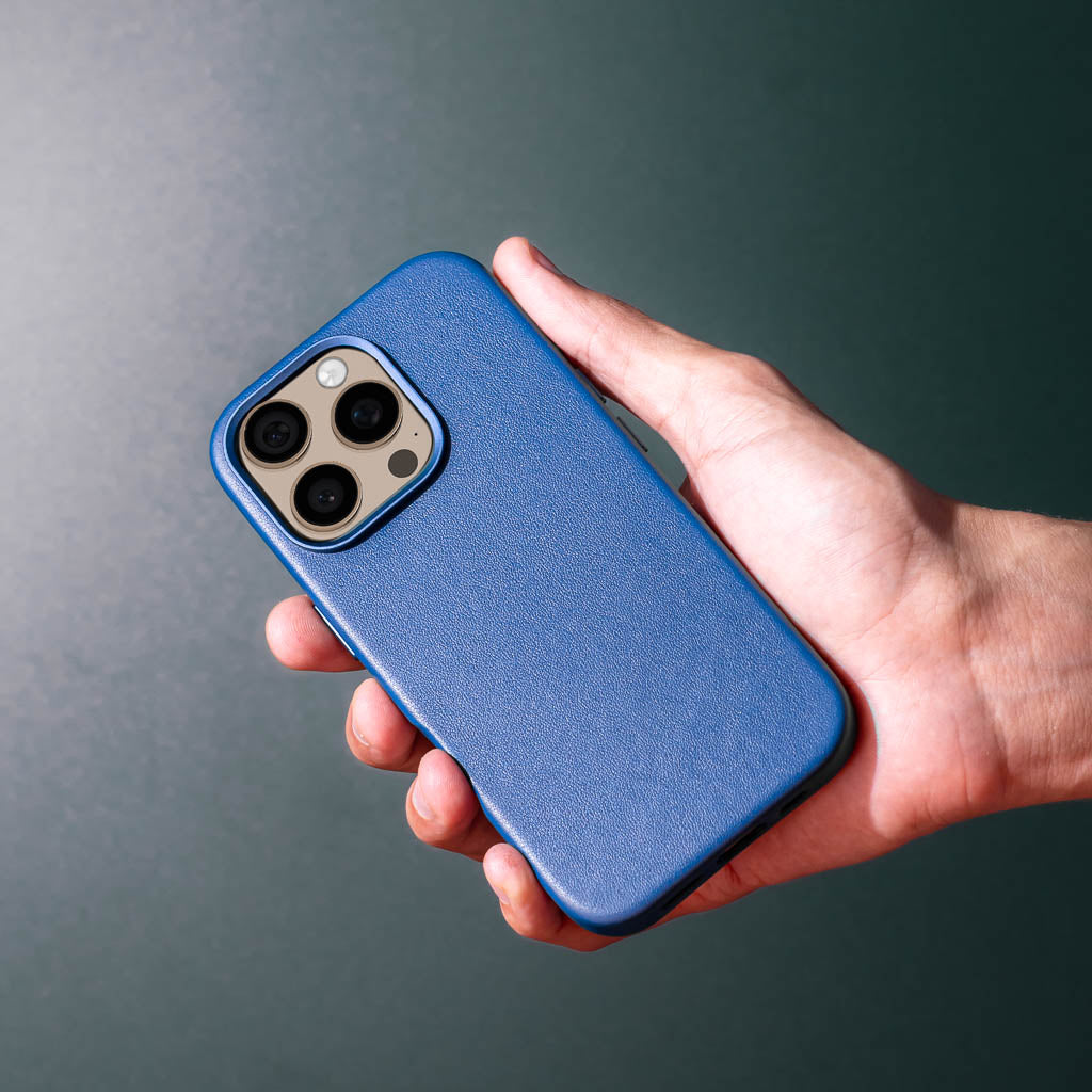 Timeless Luxe Phone Case - Sapphire Blue - iPhone 16 Pro