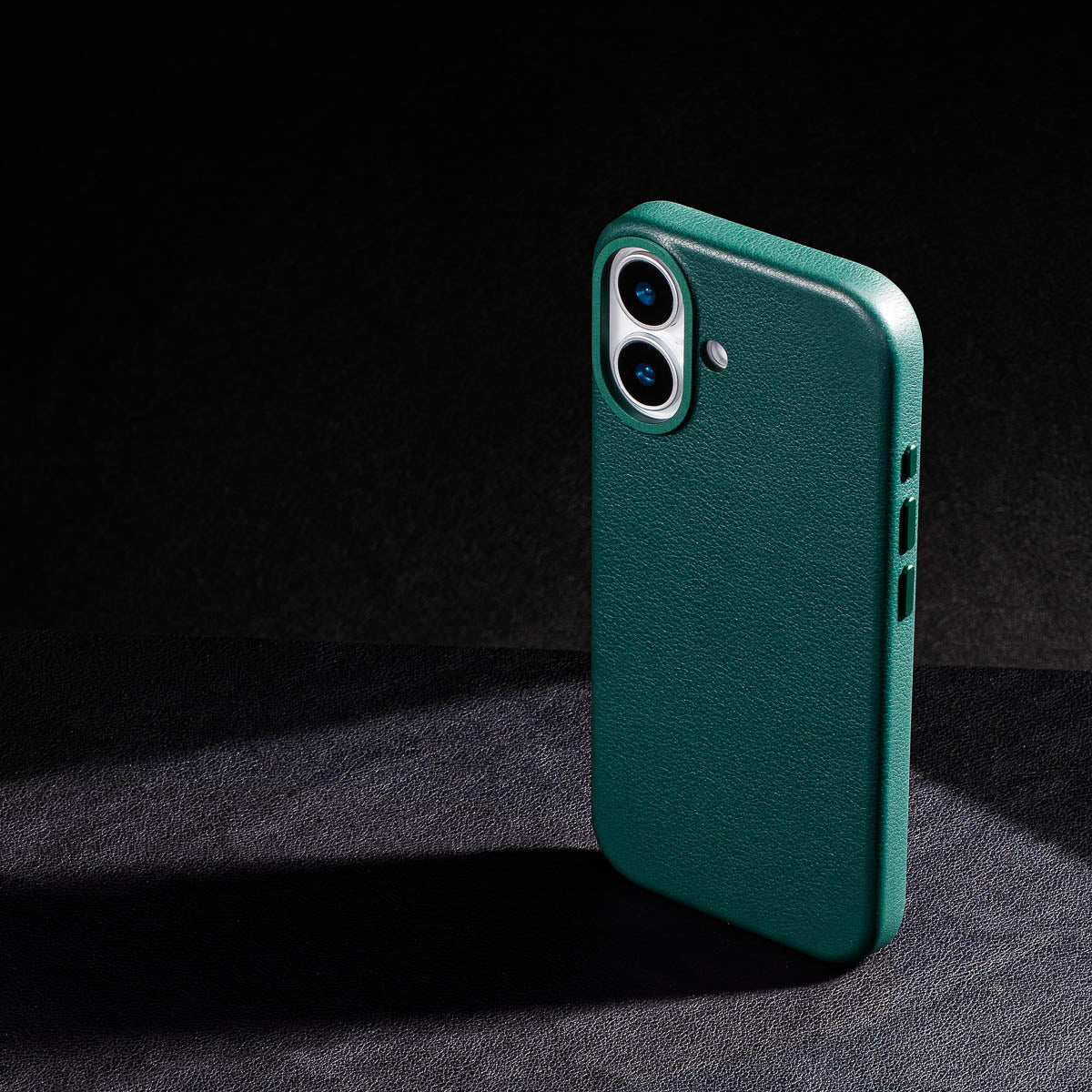iphone 17 leather case in racing green Ð raised camera ring and colour matched metal buttons detailing