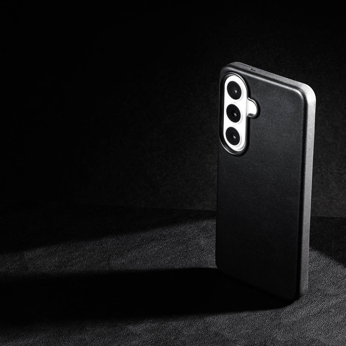 Samsung Galaxy S26 Plus Leather Case - Obsidian Black